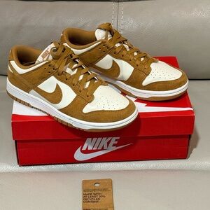 Nike Dunk Low Next Nature "Flax Suede" for women. Size 8